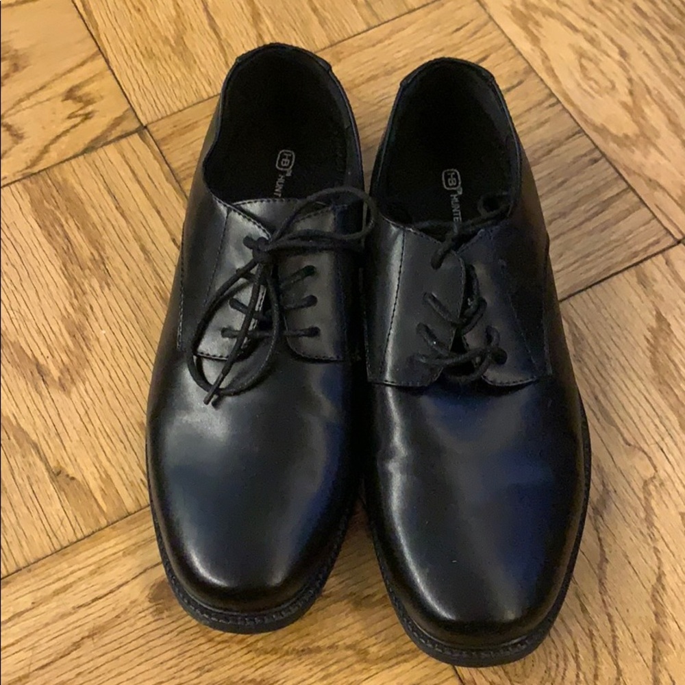 Black men’s dress shoes
